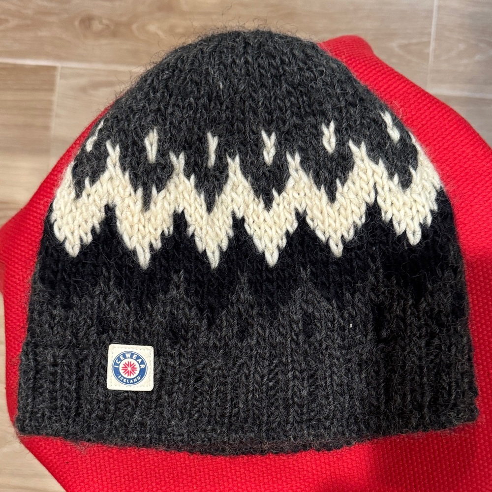 Classic Black and Cream Knit Hat